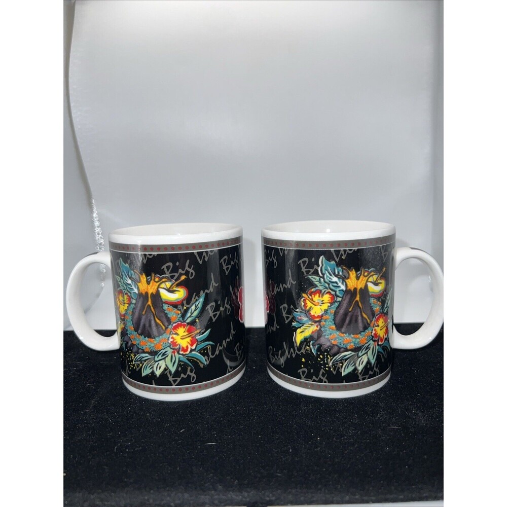 Pair Of Hilo Hattie 2002 Big Island Store of Hawaii Mugs Cups